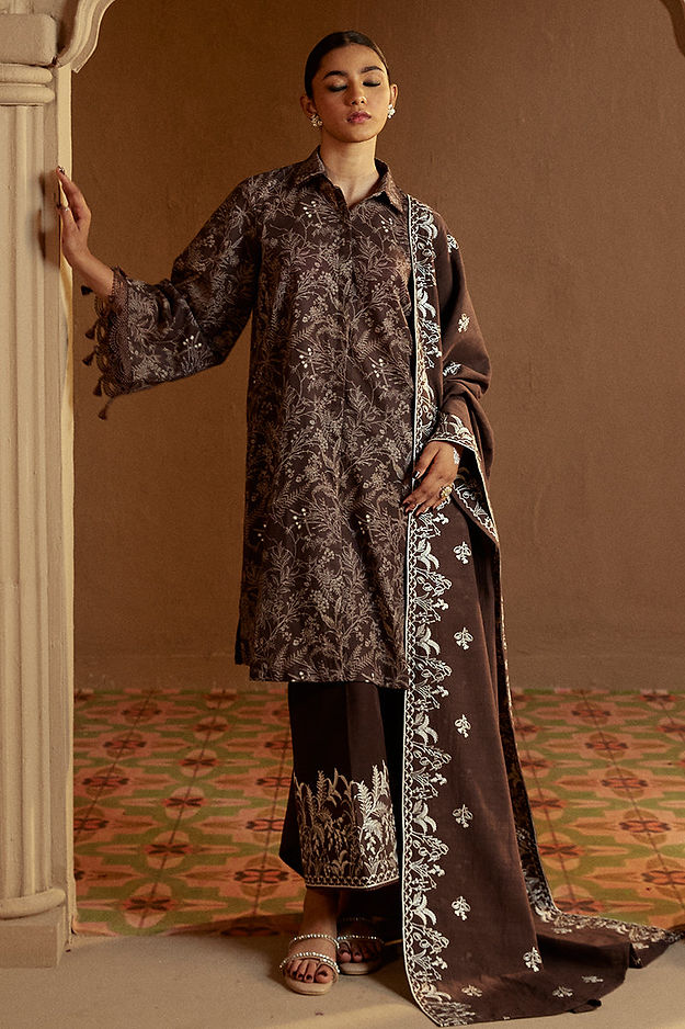 NUTMEG NOIR-3 PC KHADDAR PRINTED SUIT